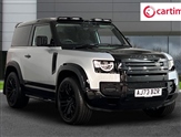 Land Rover Defender Image 1