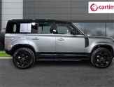 Land Rover Defender Image 2