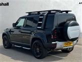Land Rover Defender Image 2