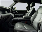 Land Rover Defender Image 3