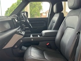 Land Rover Defender Image 3