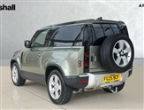 Land Rover Defender Image 2