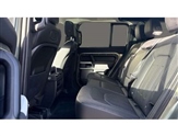 Land Rover Defender Image 4