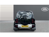 Land Rover Defender Image 6