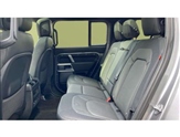 Land Rover Defender Image 4