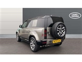 Land Rover Defender Image 2