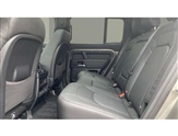 Land Rover Defender Image 3