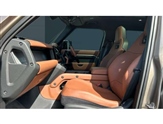 Land Rover Defender Image 3