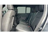 Land Rover Defender Image 4