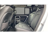 Land Rover Defender Image 4