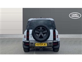 Land Rover Defender Image 6