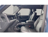 Land Rover Defender Image 3