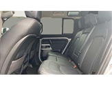 Land Rover Defender Image 4