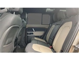 Land Rover Defender Image 4