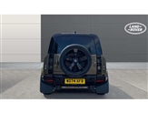 Land Rover Defender Image 6