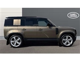 Land Rover Defender Image 5