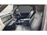 Land Rover Defender Image 3