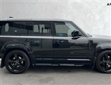 Land Rover Defender Image 5