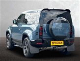 Land Rover Defender Image 2