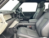 Land Rover Defender Image 3
