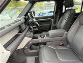 Land Rover Defender Image 6