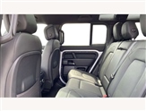 Land Rover Defender Image 4