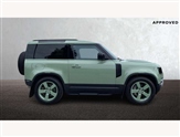 Land Rover Defender Image 6