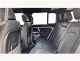 Land Rover Defender Image 4