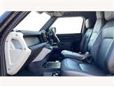Land Rover Defender Image 3