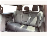 Land Rover Defender Image 4