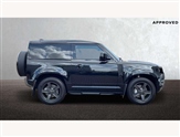 Land Rover Defender Image 6