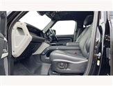 Land Rover Defender Image 3