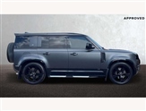 Land Rover Defender Image 6