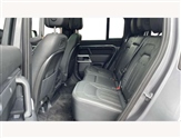Land Rover Defender Image 4