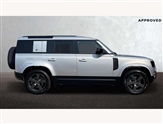 Land Rover Defender Image 6