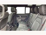 Land Rover Defender Image 4