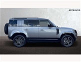 Land Rover Defender Image 6