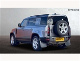 Land Rover Defender Image 2