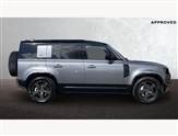 Land Rover Defender Image 6