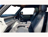 Land Rover Defender Image 3