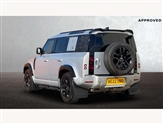 Land Rover Defender Image 2
