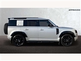 Land Rover Defender Image 6