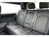 Land Rover Defender Image 4
