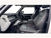 Land Rover Defender Image 3