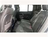 Land Rover Defender Image 4