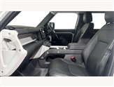 Land Rover Defender Image 3