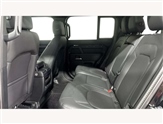 Land Rover Defender Image 4