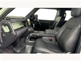 Land Rover Defender Image 3