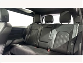 Land Rover Defender Image 4