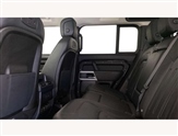 Land Rover Defender Image 6